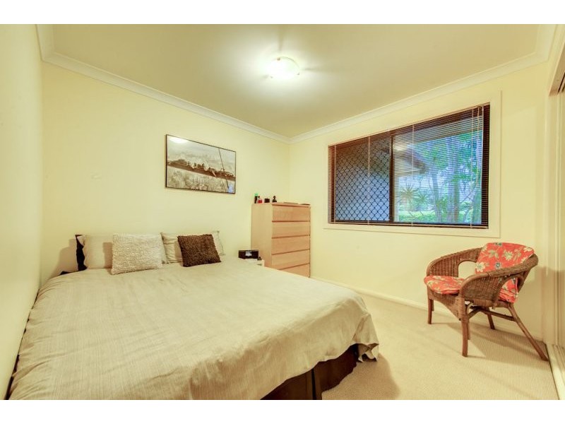 18 Hawkes Avenue, Arana Hills QLD 4054