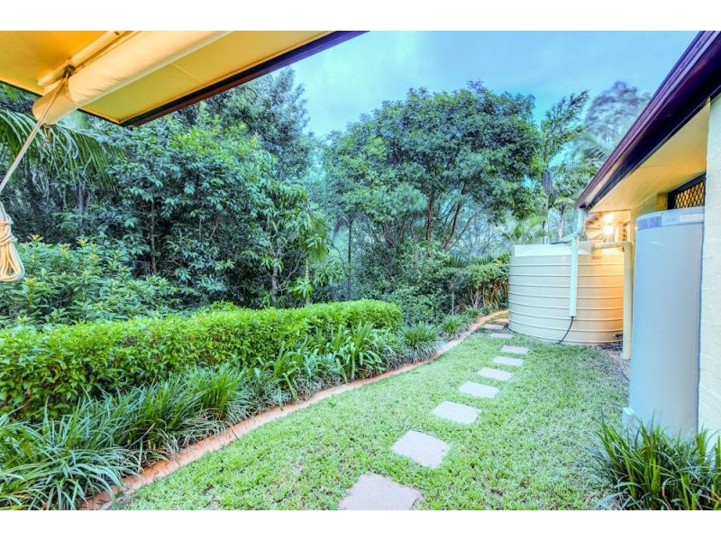 18 Hawkes Avenue, Arana Hills QLD 4054