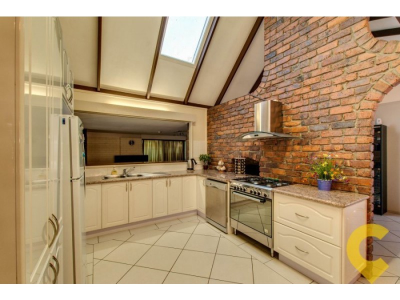 48 Ferny Way, Ferny Hills QLD 4055