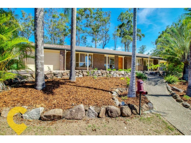 15 Leatherwood Drive, Arana Hills QLD 4054