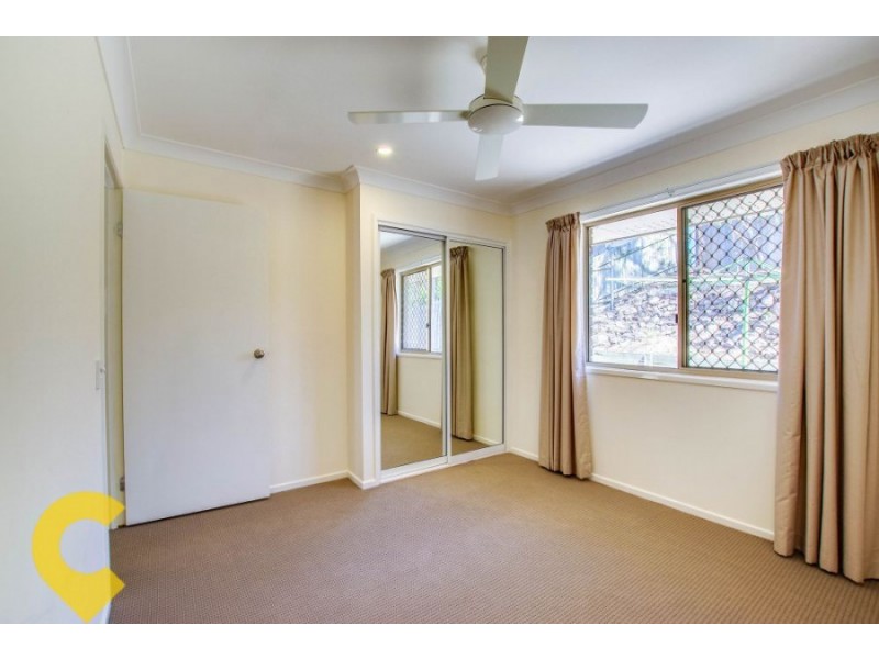 15 Leatherwood Drive, Arana Hills QLD 4054