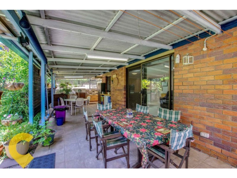 9 Leckmy Street, Ferny Grove QLD 4055