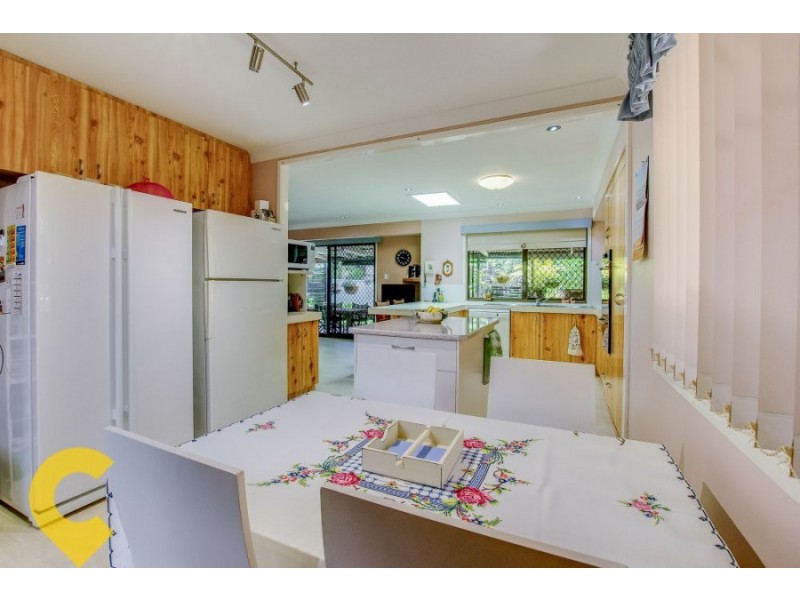 9 Leckmy Street, Ferny Grove QLD 4055