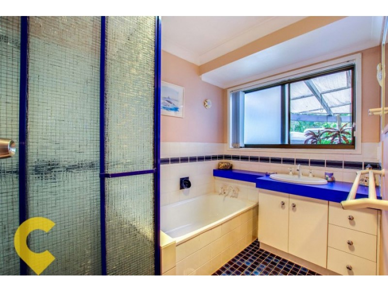 9 Leckmy Street, Ferny Grove QLD 4055