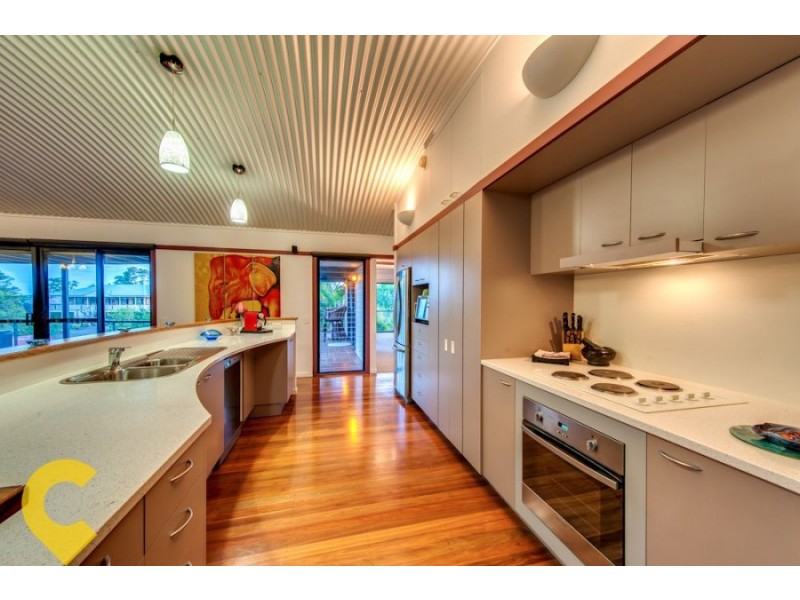 36 Blackwood Drive, Arana Hills QLD 4054