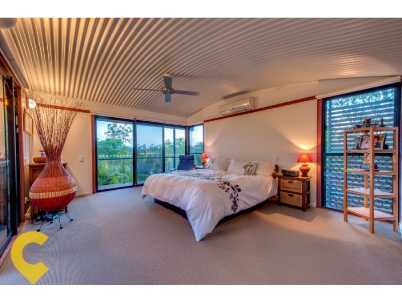 36 Blackwood Drive, Arana Hills QLD 4054