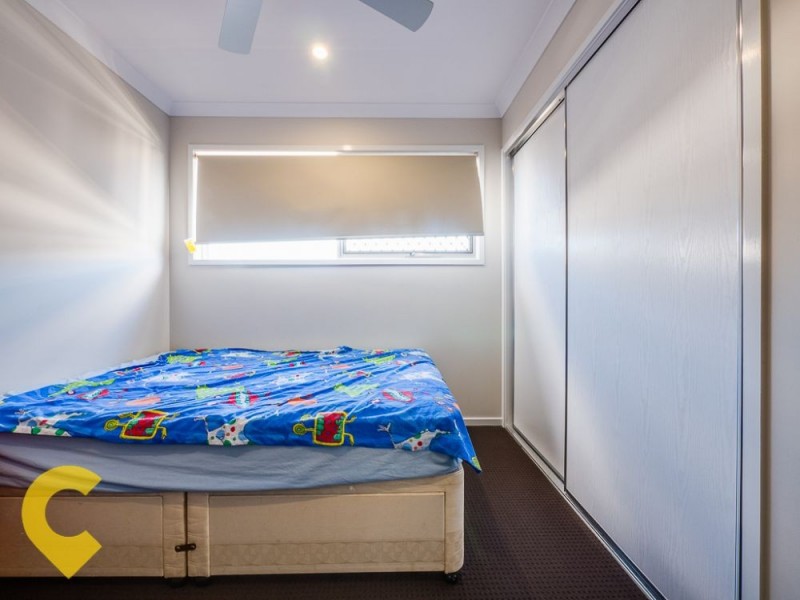 18 Warrumbungle Pde, Fitzgibbon QLD 4018