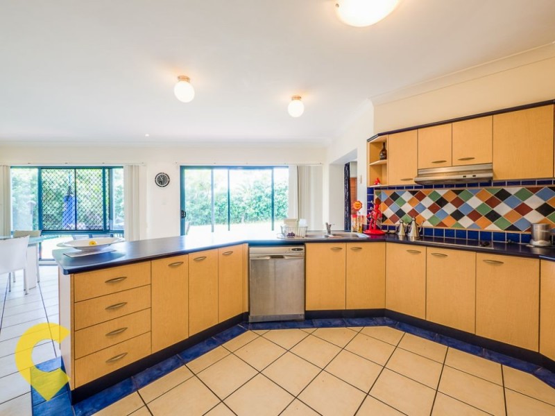 4 Polaris Place, Bridgeman Downs QLD 4035