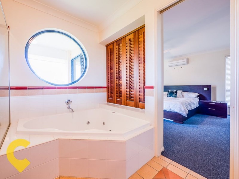 4 Polaris Place, Bridgeman Downs QLD 4035