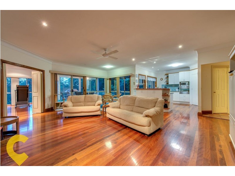 12 Rinn Avenue, Bunya QLD 4055