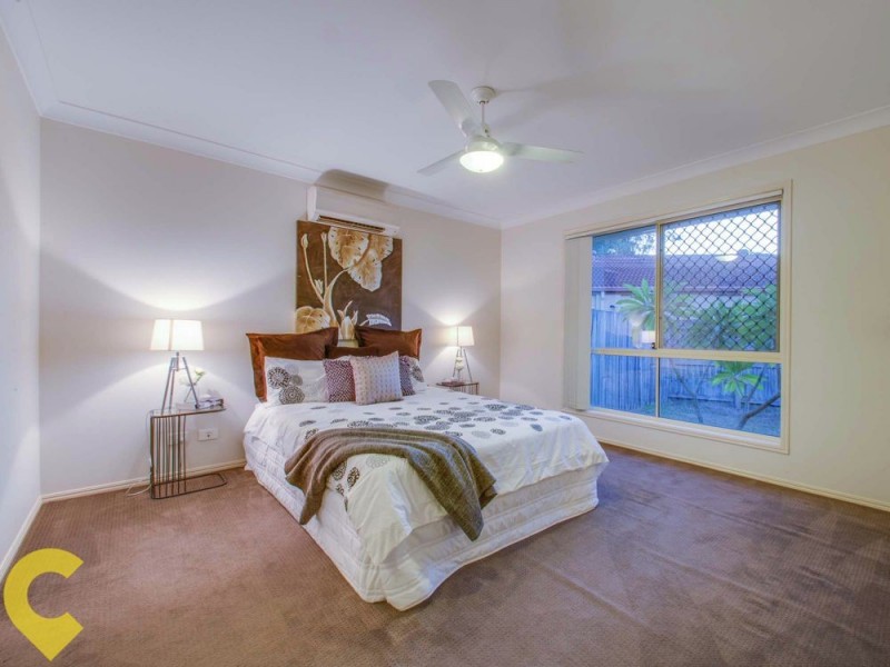 11 Warrigal Place, Arana Hills QLD 4054