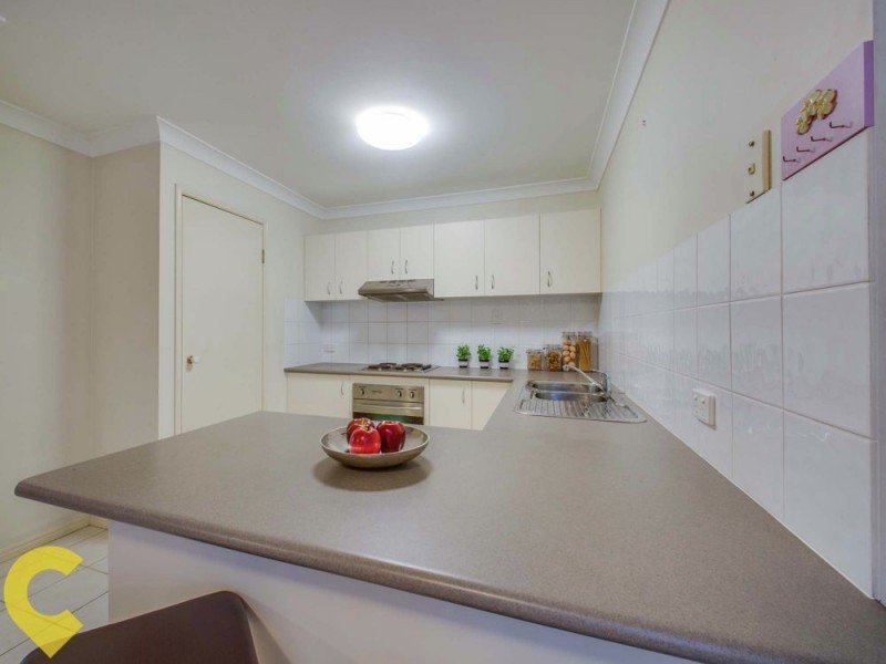 11 Warrigal Place, Arana Hills QLD 4054