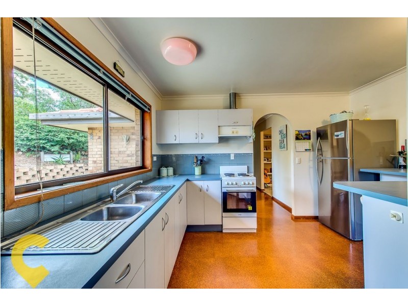 5 Eveleigh Street, Arana Hills QLD 4054