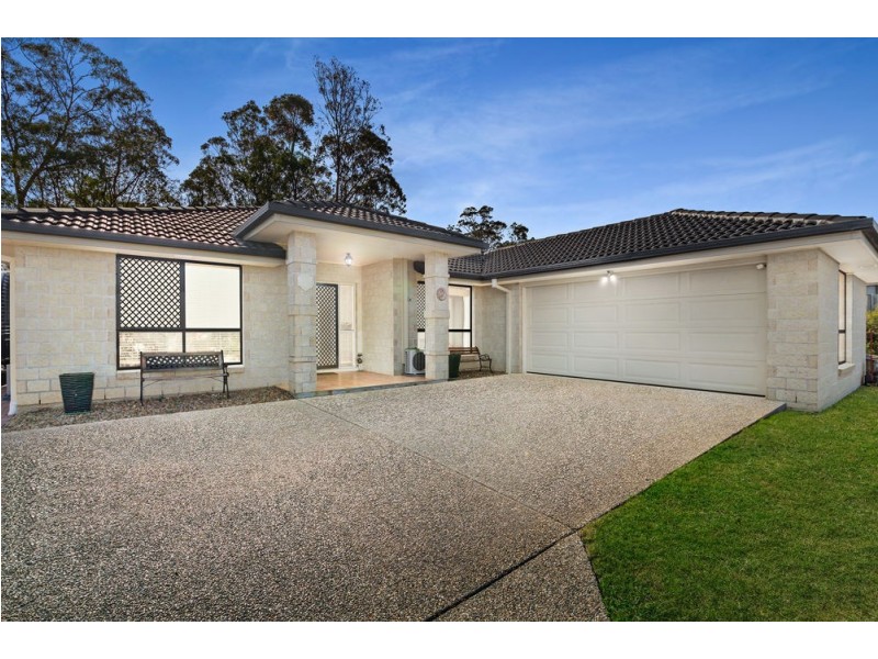 87 Hillenvale Avenue, Arana Hills QLD 4054