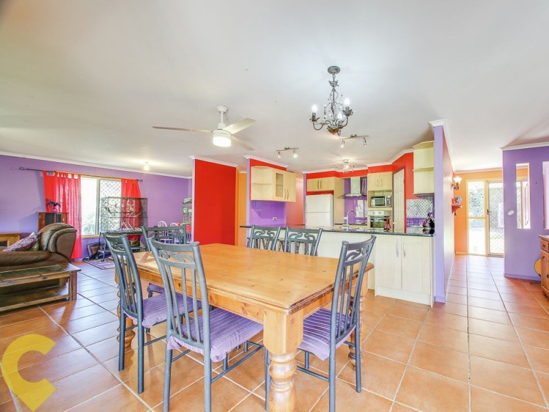 25 Woodtop Court, Ferny Hills QLD 4055