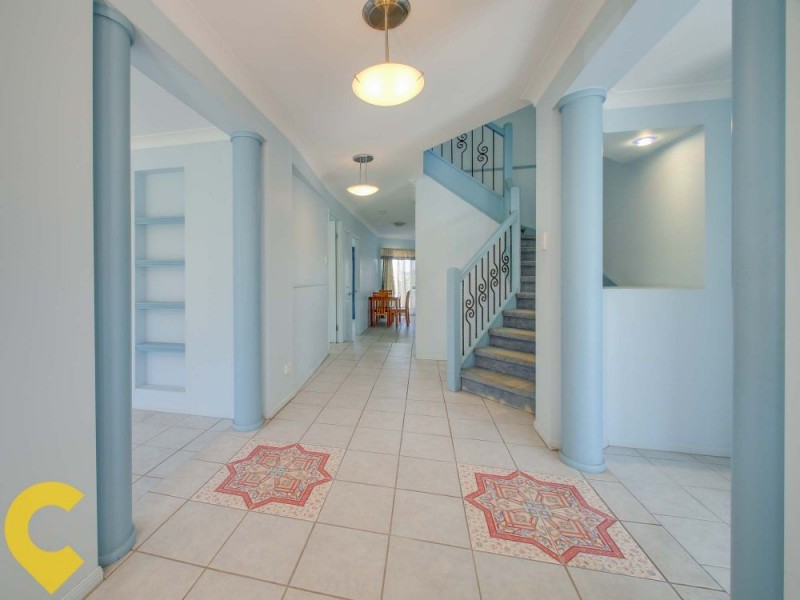 22 Bunyaville Close, Arana Hills QLD 4054