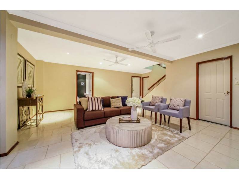 37 Joalah Crescent, Ferny Hills QLD 4055