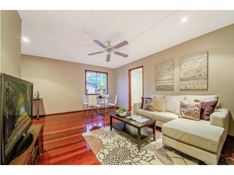 37 Joalah Crescent, Ferny Hills QLD 4055