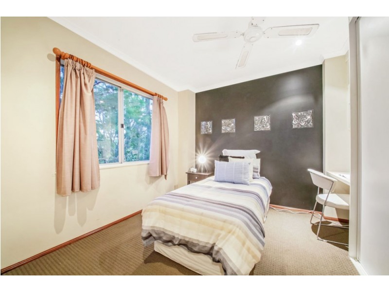 37 Joalah Crescent, Ferny Hills QLD 4055