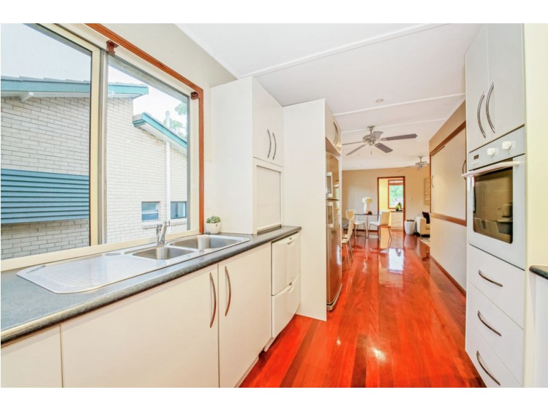 37 Joalah Crescent, Ferny Hills QLD 4055