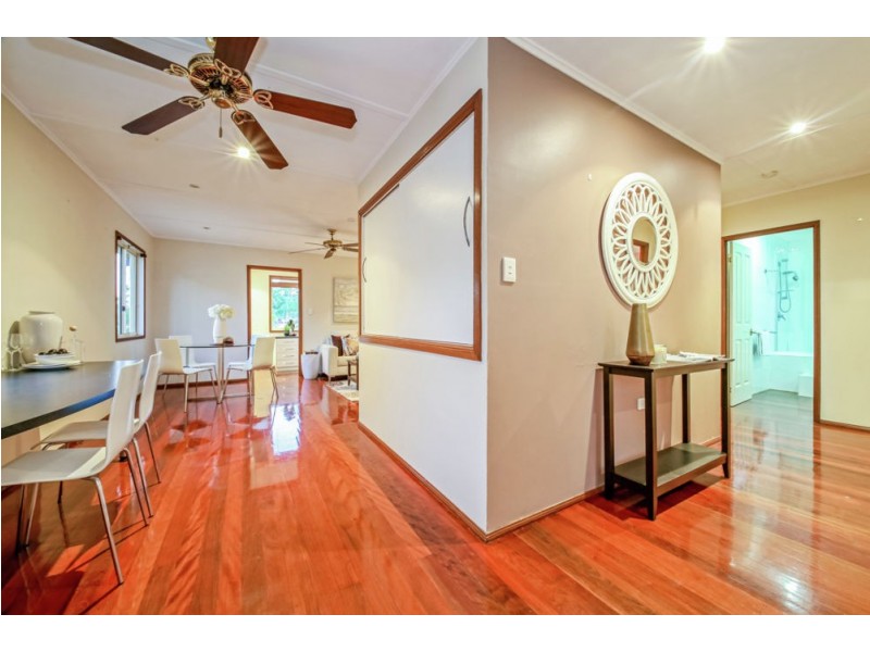 37 Joalah Crescent, Ferny Hills QLD 4055