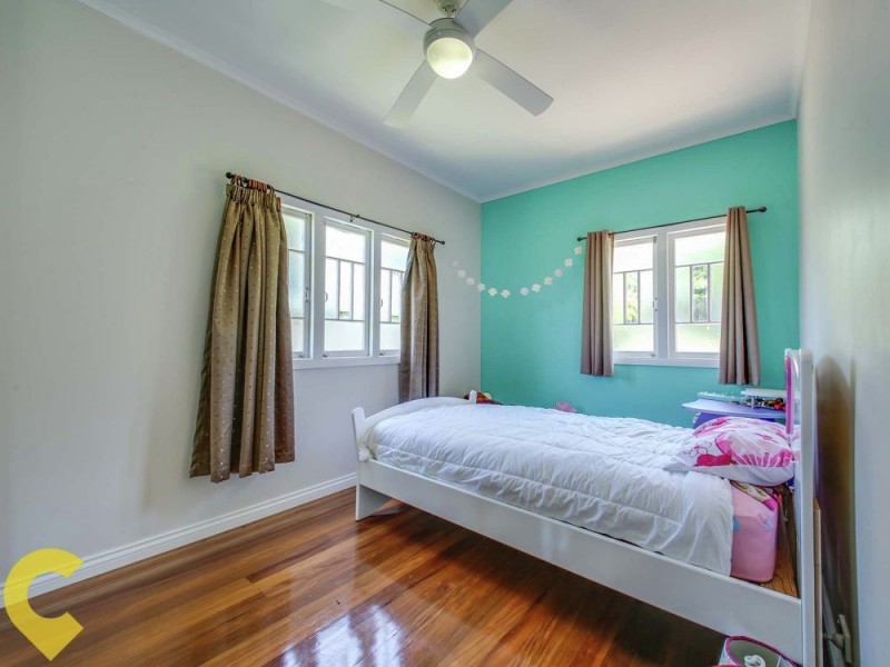 46 Leslie Street, Arana Hills QLD 4054