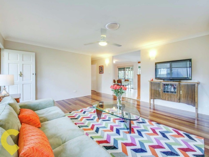 150 Plucks Road, Arana Hills QLD 4054