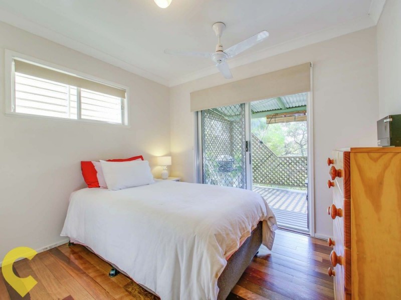 150 Plucks Road, Arana Hills QLD 4054