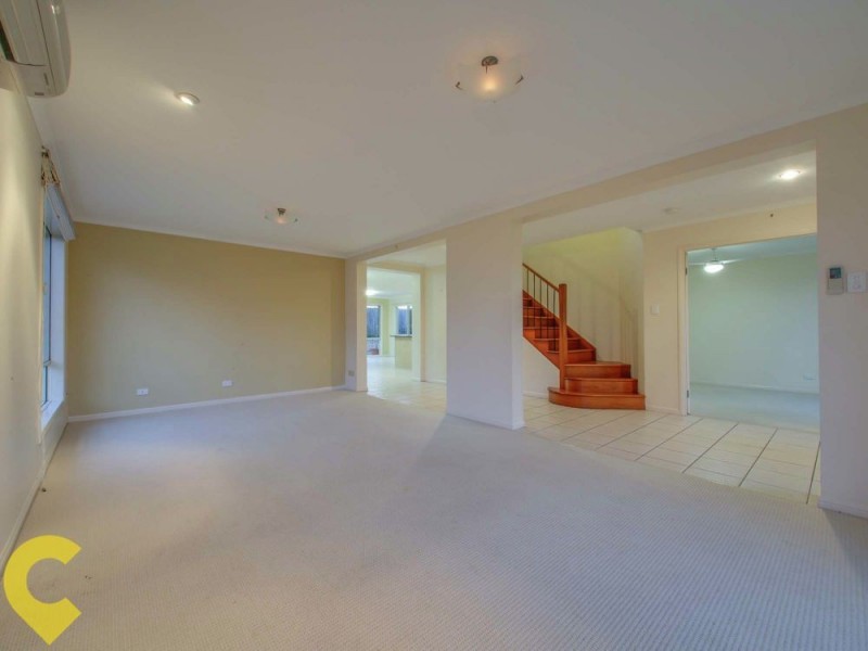 11 Hall Court, Upper Kedron QLD 4055