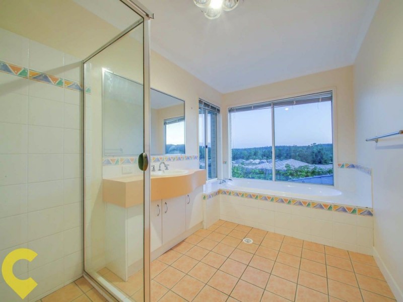 11 Hall Court, Upper Kedron QLD 4055