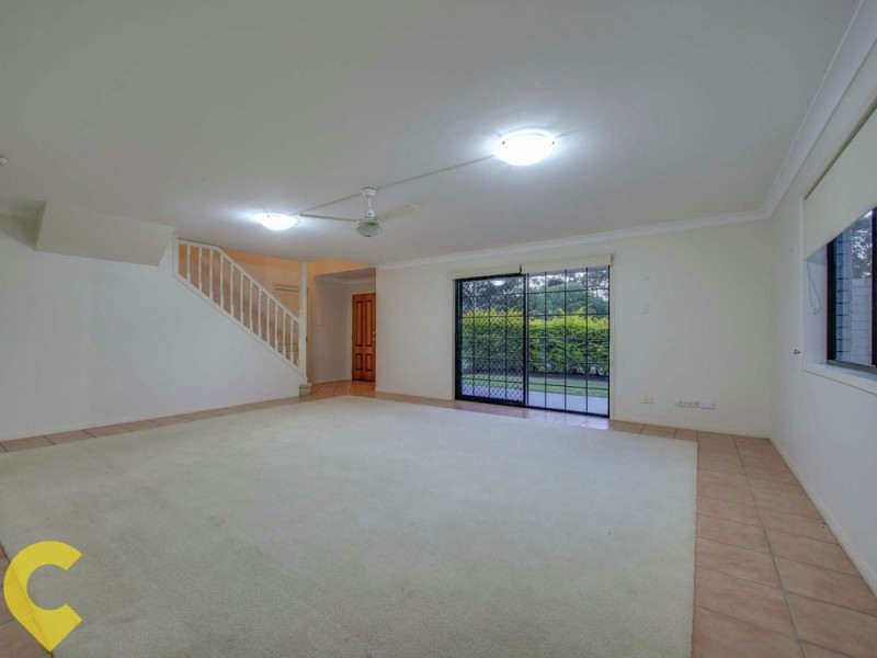 39 Strathmere Place, Upper Kedron QLD 4055