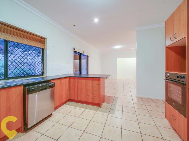 39 Strathmere Place, Upper Kedron QLD 4055
