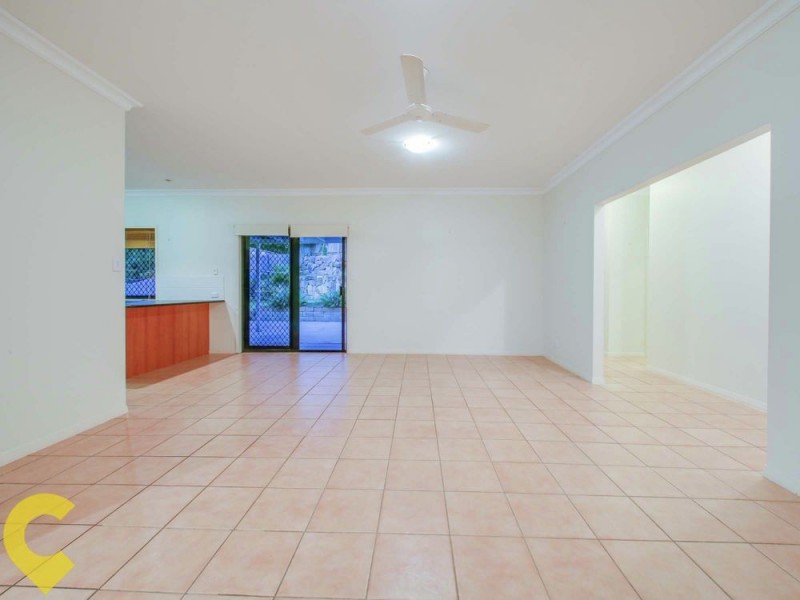 39 Strathmere Place, Upper Kedron QLD 4055