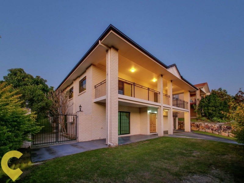 39 Strathmere Place, Upper Kedron QLD 4055