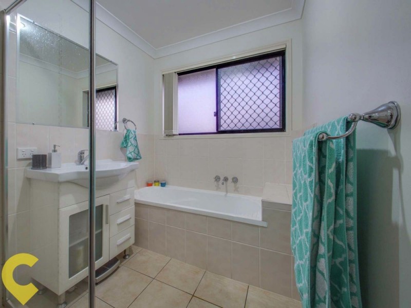 7 Relf Court, Everton Hills QLD 4053