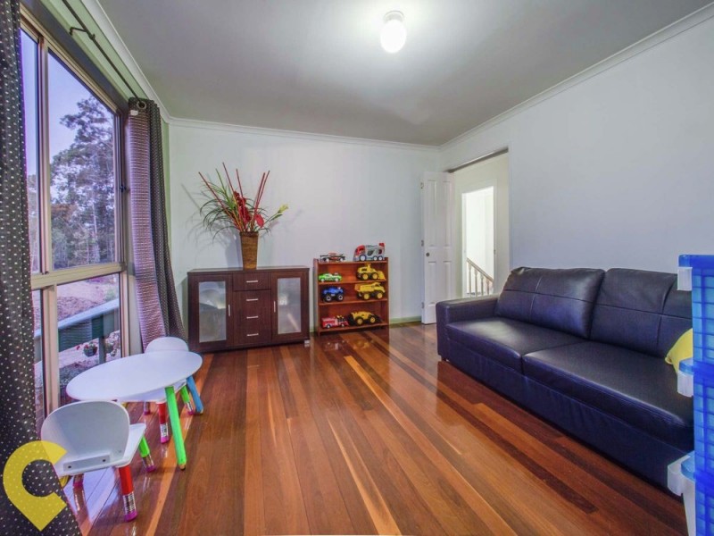 36 Henderson Road, Everton Hills QLD 4053