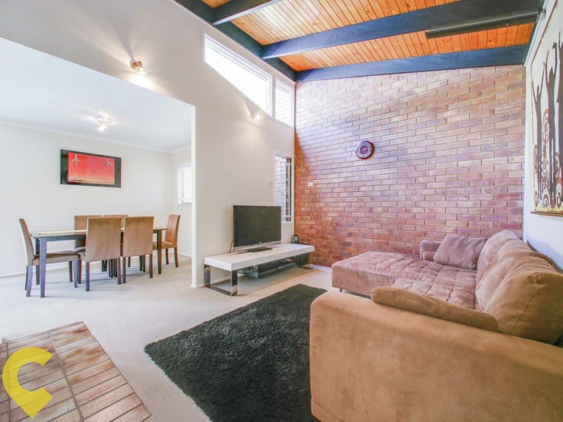 24 Barney Street, Arana Hills QLD 4054