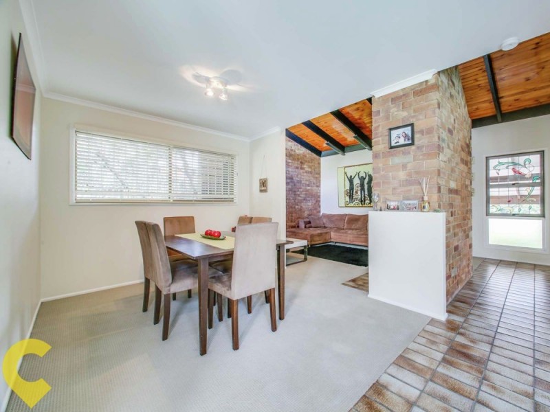 24 Barney Street, Arana Hills QLD 4054