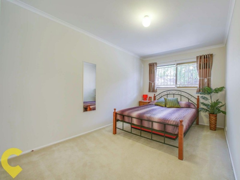 24 Barney Street, Arana Hills QLD 4054