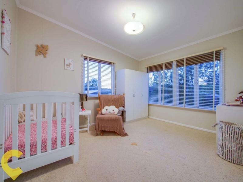 21 Penambul Crescent, Ferny Hills QLD 4055