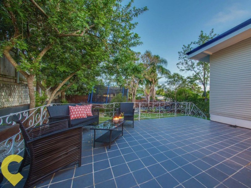 21 Penambul Crescent, Ferny Hills QLD 4055