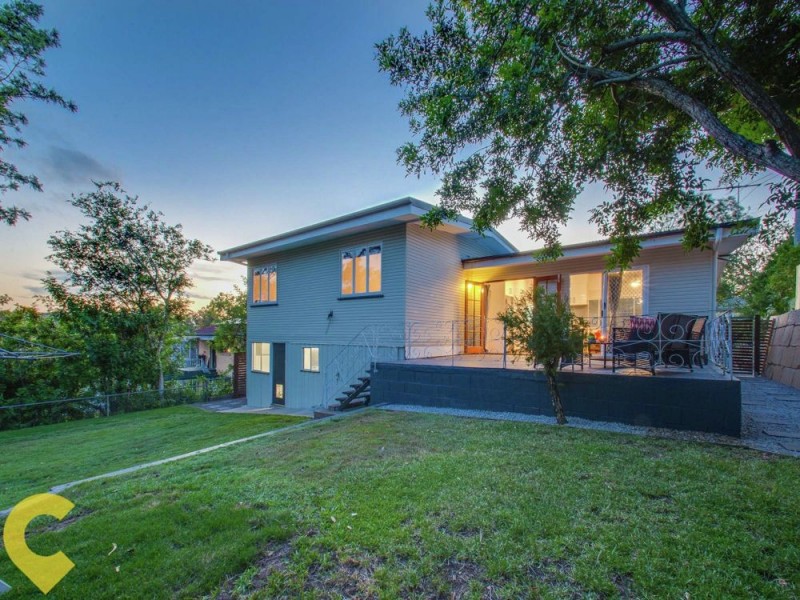 21 Penambul Crescent, Ferny Hills QLD 4055