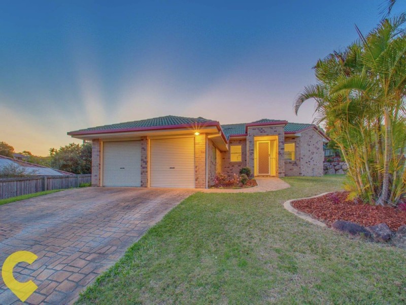 9 Reginald Avenue, Arana Hills QLD 4054