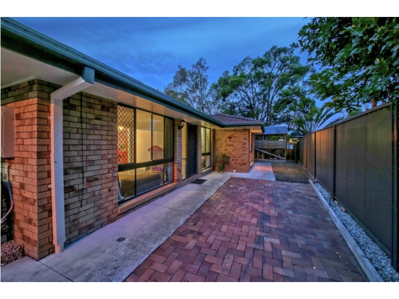 7 Ferny Way, Ferny Hills QLD 4055