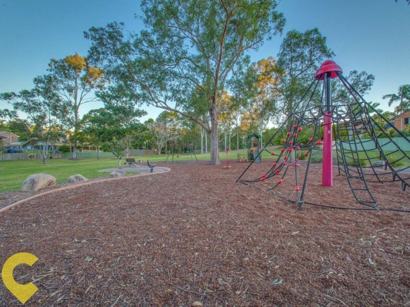 66 Bennetts Road, Everton Hills QLD 4053