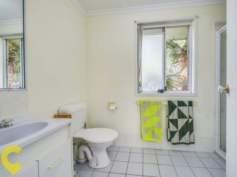 32 Bowers Road South, Everton Hills QLD 4053