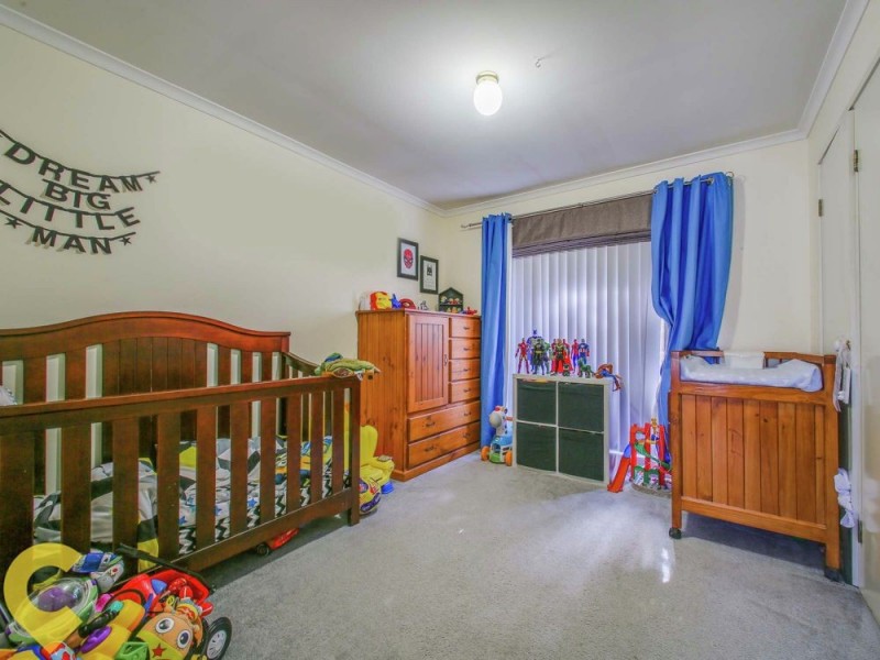 32 Bowers Road South, Everton Hills QLD 4053