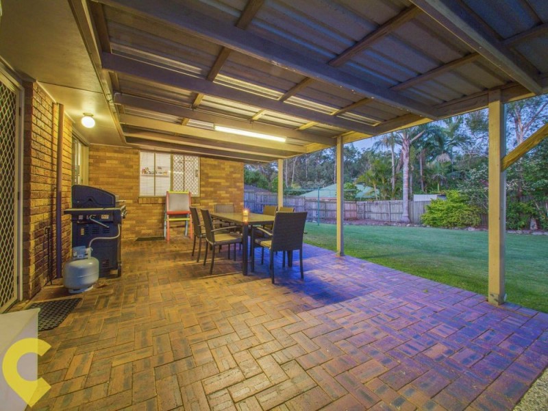 3 Glenvale Court, Everton Hills QLD 4053