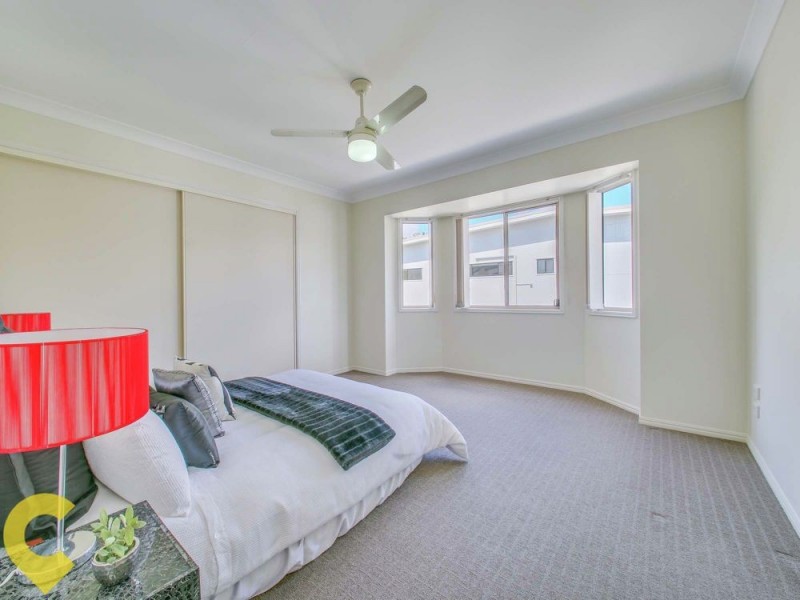 2/35 Manson Parade, Yeronga QLD 4104