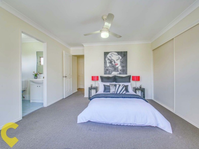 2/35 Manson Parade, Yeronga QLD 4104